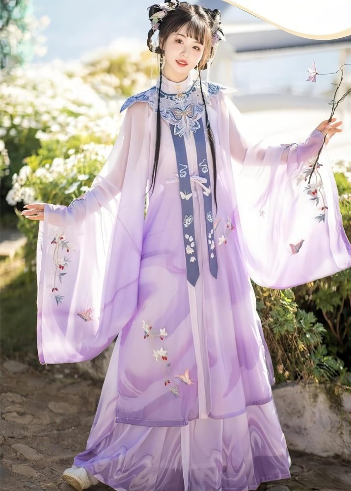 Women's Hanfu Dress Chinese Ming System Cloud Shoulder Flounced Pleated Skirt Embroidered Horse Face Skirt