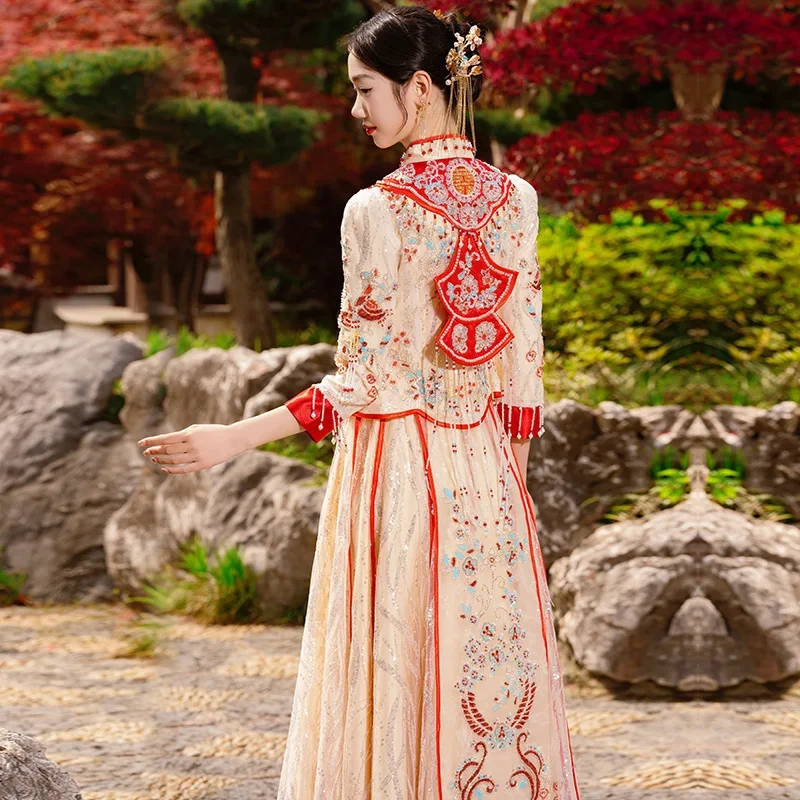S0114G  Champagne Xiuhe Service Bride's New Toasting Clothes Light Luxury High -level Heavy Workers Dragon Chinese Wedding Dress