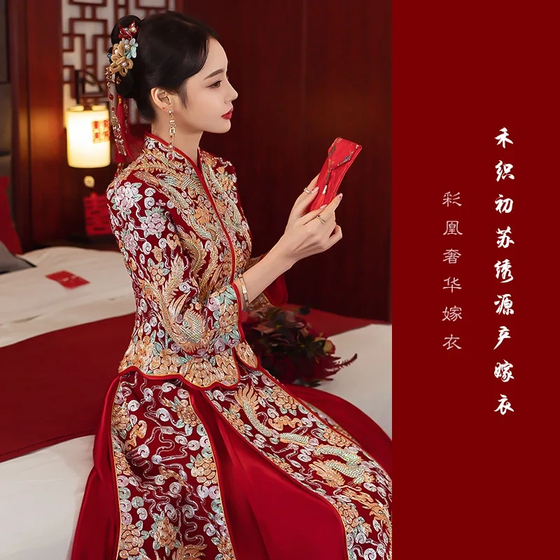 S0978G    2024 New Hot-selling High-end Dragon Phoenix Gown Velvet Slim  Chinese Style Wedding Luxury Wedding Dresses for Women