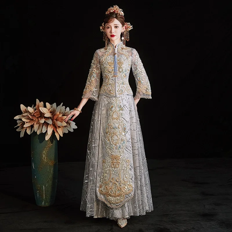 S0133G   Golden Heavy Gongxiu Genoto 2024 New Women's Senior Bride Chinese Long Sleeved Wedding Dress Luxurious