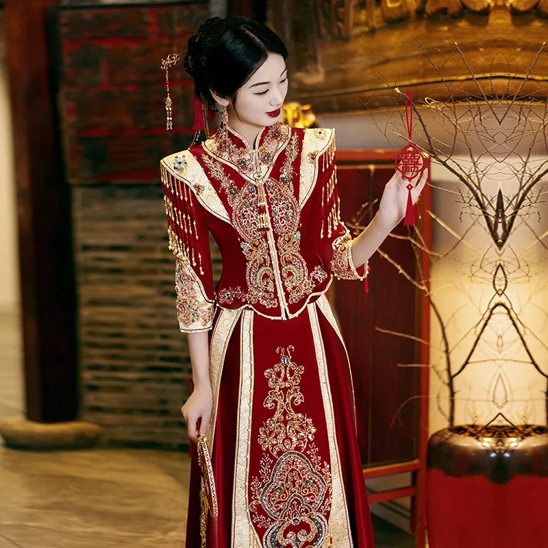 S0129G   Satin Heavy Work Show the Bride  High -end Luxury New  Dragon Phoenix Gown Chinese Women's Dresses Wedding