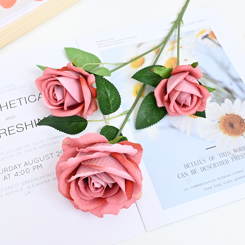 3 Heads Vevet Rose Spray