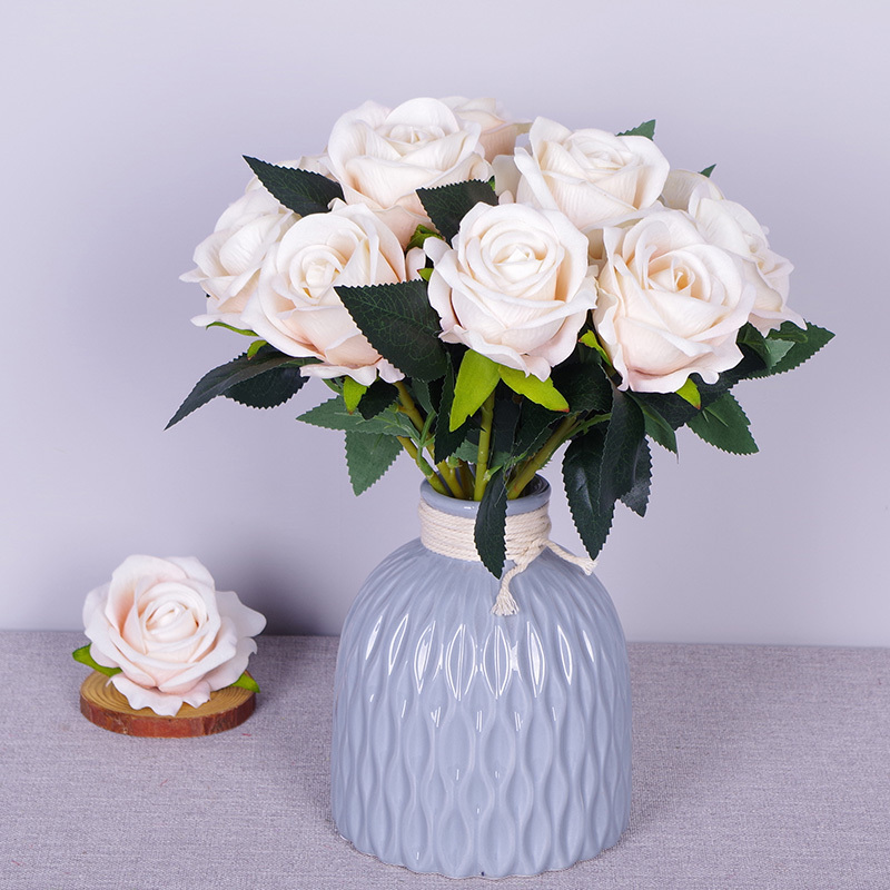 11.8"/30cm Short Stem Fake Rose Flowers That Look Real