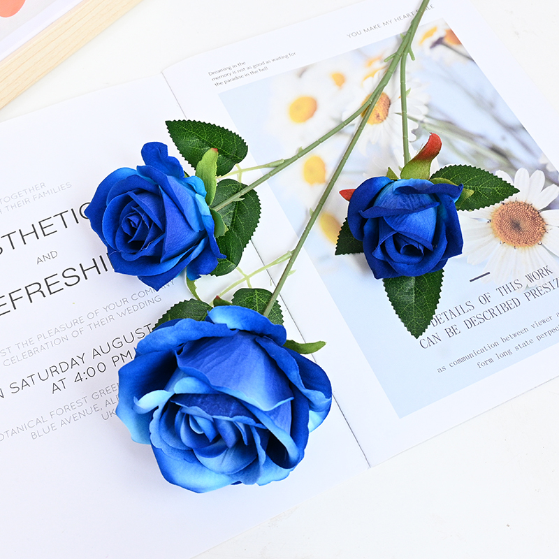 3 Heads Vevet Rose Spray