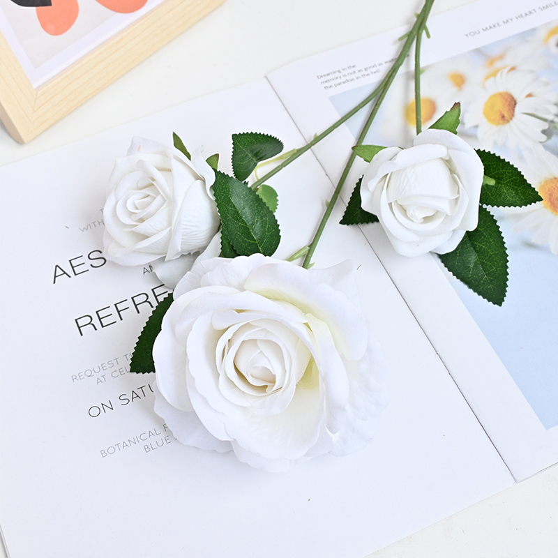 3 Heads Vevet Rose Spray