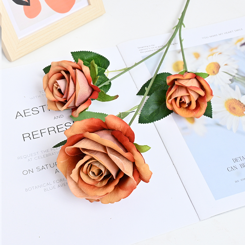 3 Heads Vevet Rose Spray