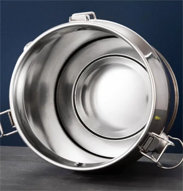 New Arrival  Container with Buckle Dustproof  Moisture-proof  Stainless Steel sealed Pet Food Storage Container