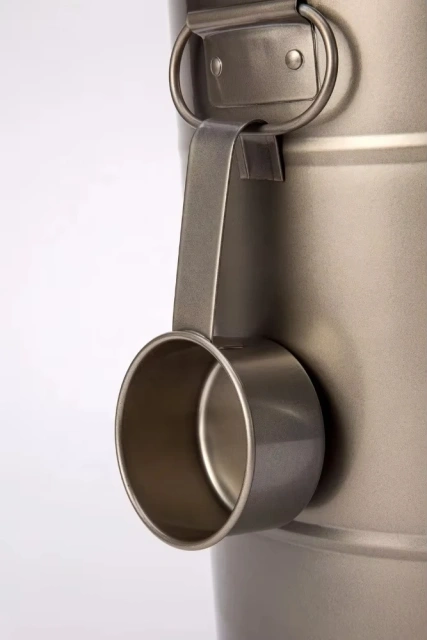 2025 金属宠物食品罐 金属狗粮储存容器 宠物食品容器 狗粮罐 带勺