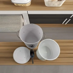 宠物金属食品储存箱猫粮罐狗粮储存容器带勺子