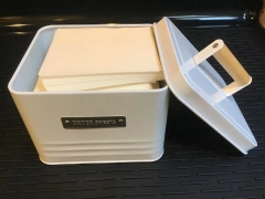 洗衣房整理和储存用干衣纸架 压花农舍金属干衣纸架