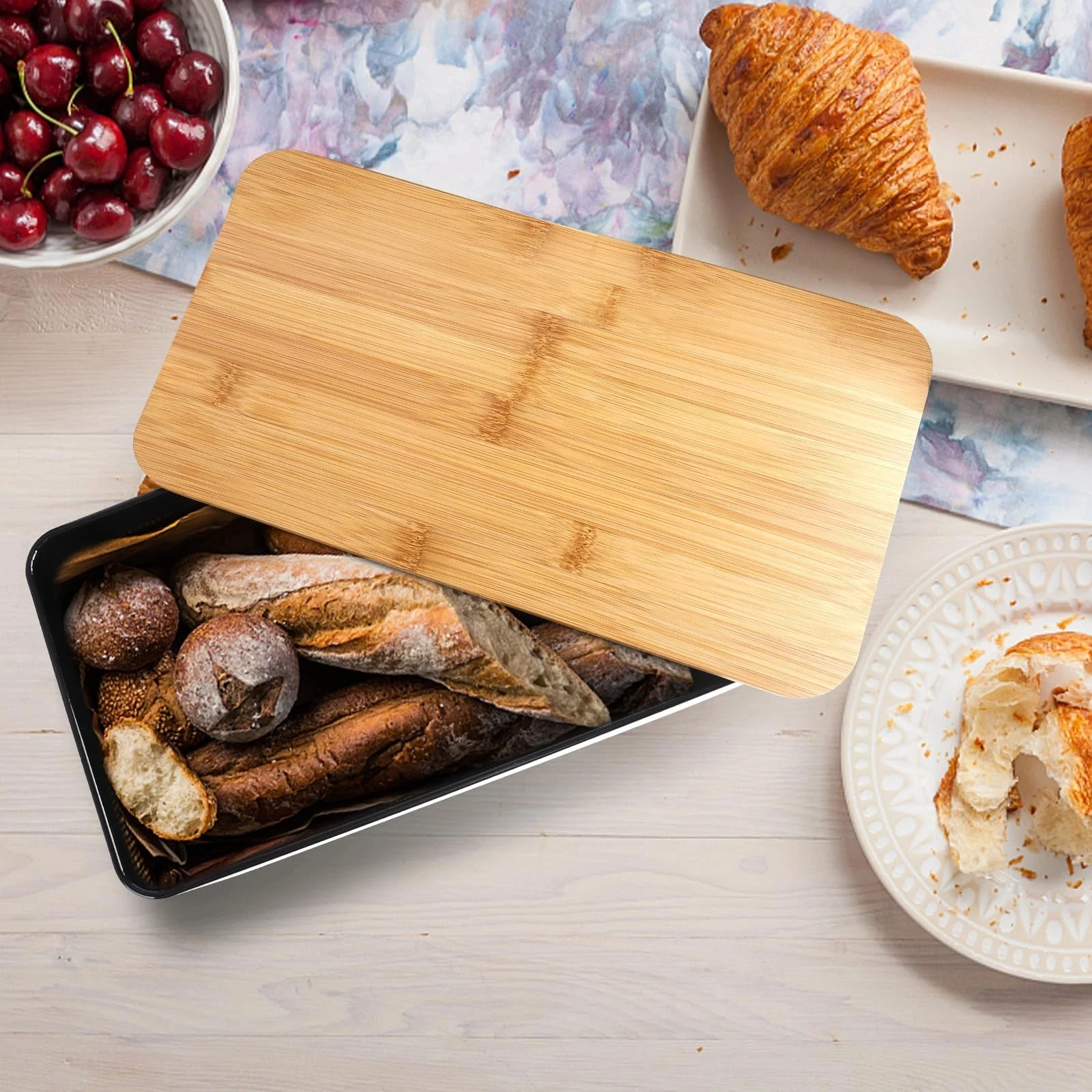 Factory Custom Bread Box Large Kitchen Storage Black Space Saving Vertical Metal Bread Box for Kitchen With Wooden Lid