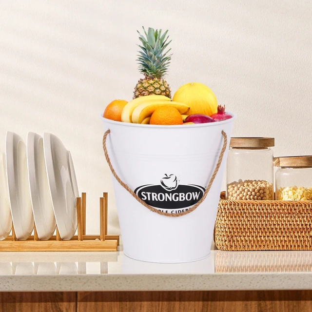 Hot Sale Custom Made Farmhouse Large Pegs Bucket Galvanized Metal Storage Bucket Household Ice Bucket