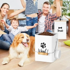 Coated Carbon Metal Storage Cat Treat Canister Dog Treat Tins Tight Fitting Wood Lids Pet Food Treats Containers Set with Scoop