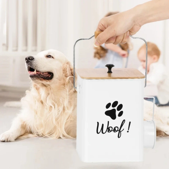 Coated Carbon Metal Storage Cat Treat Canister Dog Treat Tins Tight Fitting Wood Lids Pet Food Treats Containers Set with Scoop