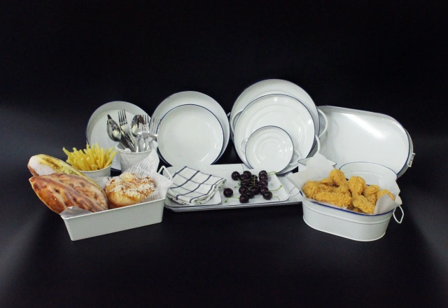 Manufacturer Galvanized Iron Snack Dish 2.5L with Side Handles Restaurant Rectangle Food Tray Metal Fried Chicken Plate
