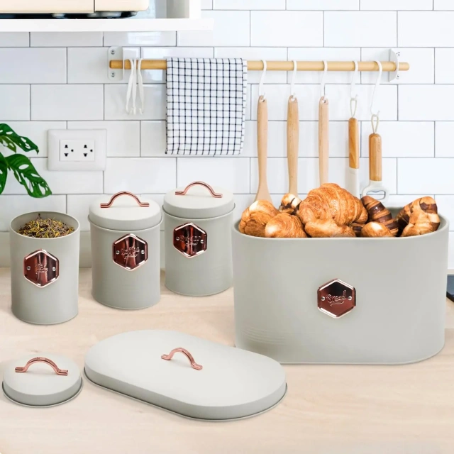 厨房台面面包盒，含 3 个咖啡、茶、糖罐套装，带 Cooper 标签