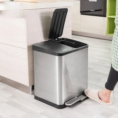 家用不锈钢脚踏垃圾桶厨房垃圾回收垃圾桶 9L/15L 容量