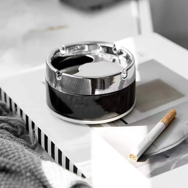 Stainless Steel Desktop Ashtray with Cover and Column Ashtray