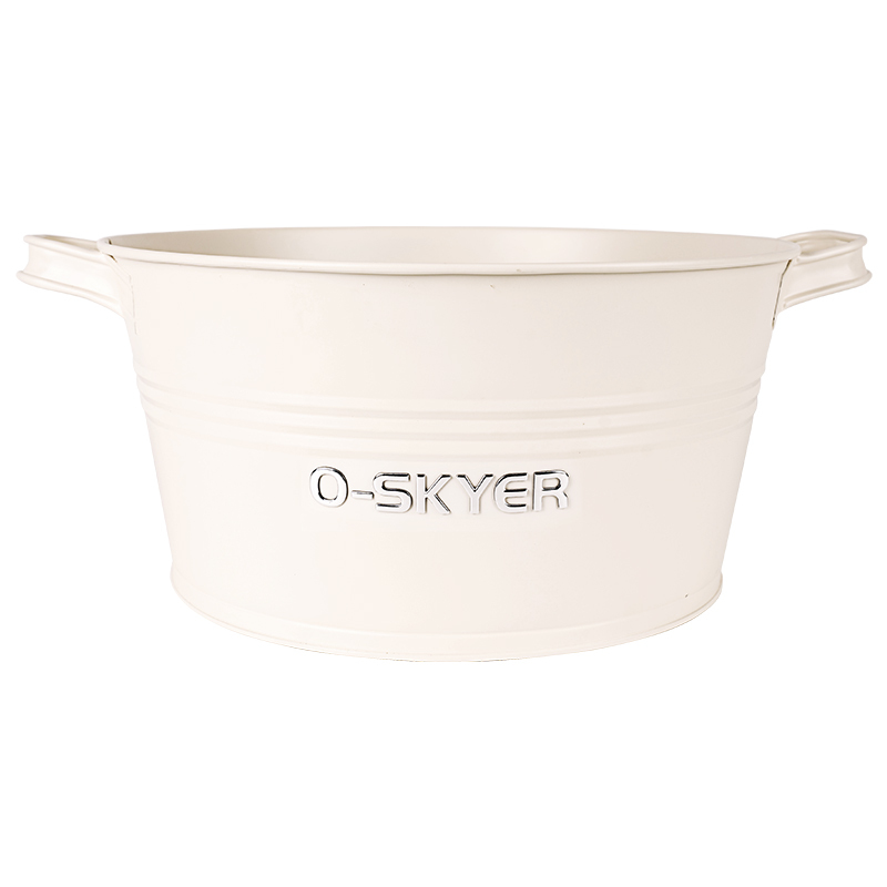 Metal Garden Basin – Durable Outdoor Planter