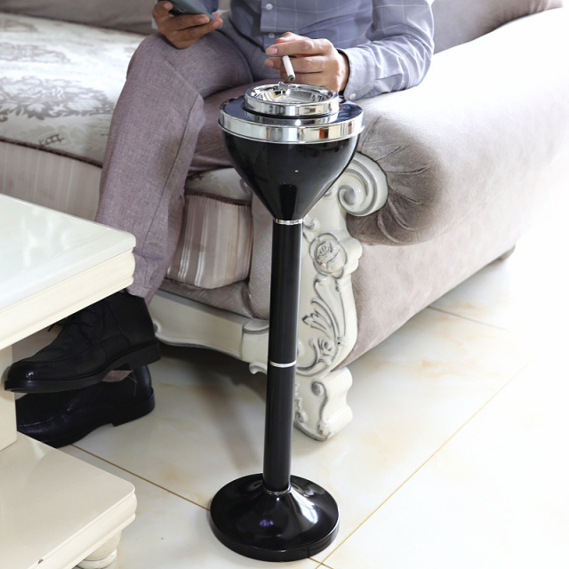 OEM Tall Standing Office Ashtray with Cover Large Creative Metal Bin Modern Bathroom Toilet Ashtray for Hotel Commercial Use