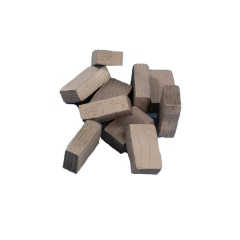 Professional Diamond Segments for Granite Mining and Cutting – 23x15mm | Speedone SMB-060-15 OEM/ODM Supplier