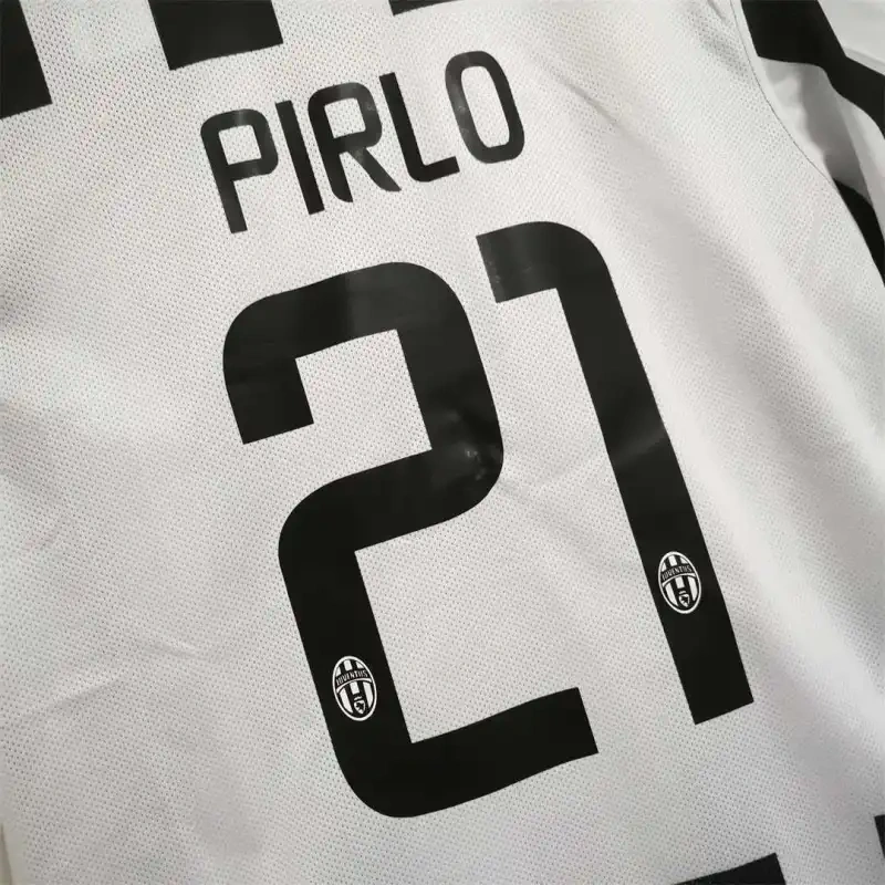 14-15 Juventus Home Retro Soccer Jersey