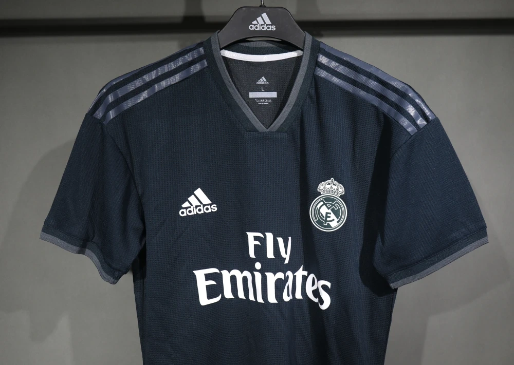 2018-19 Real Madrid Away Retro Jersey Player Edition