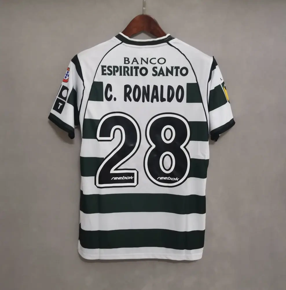C.RONALDO #28 Sporting CP Home Retro Jersey 2002/03