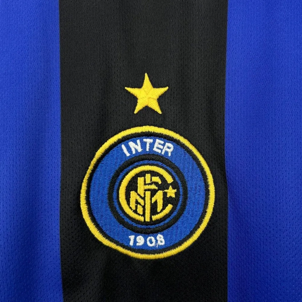 04-05 Inter Milan Retro Jersey Home