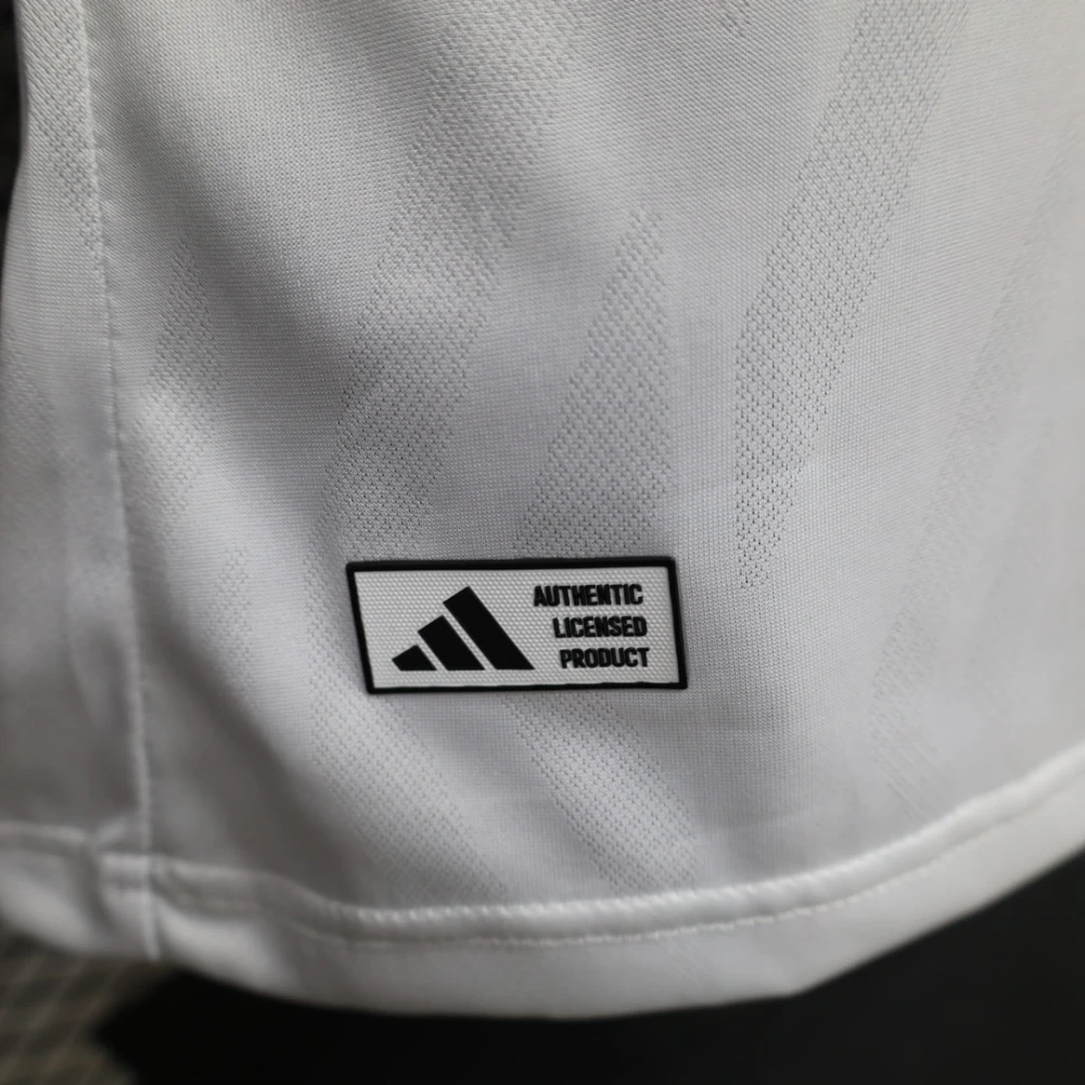 26-27 Manchester United Retro Style Soccer Jersey