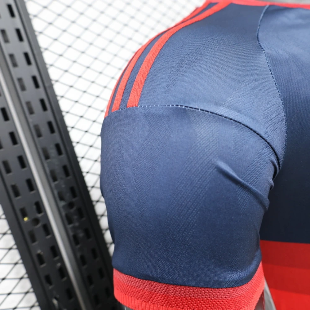 26-27 Manchester United Retro Style Soccer Jersey