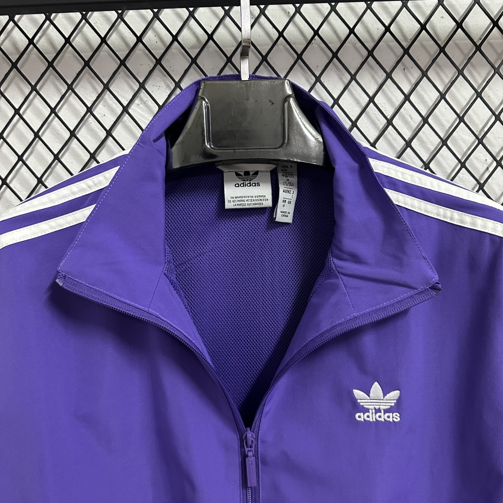 2025/26 Windbreaker