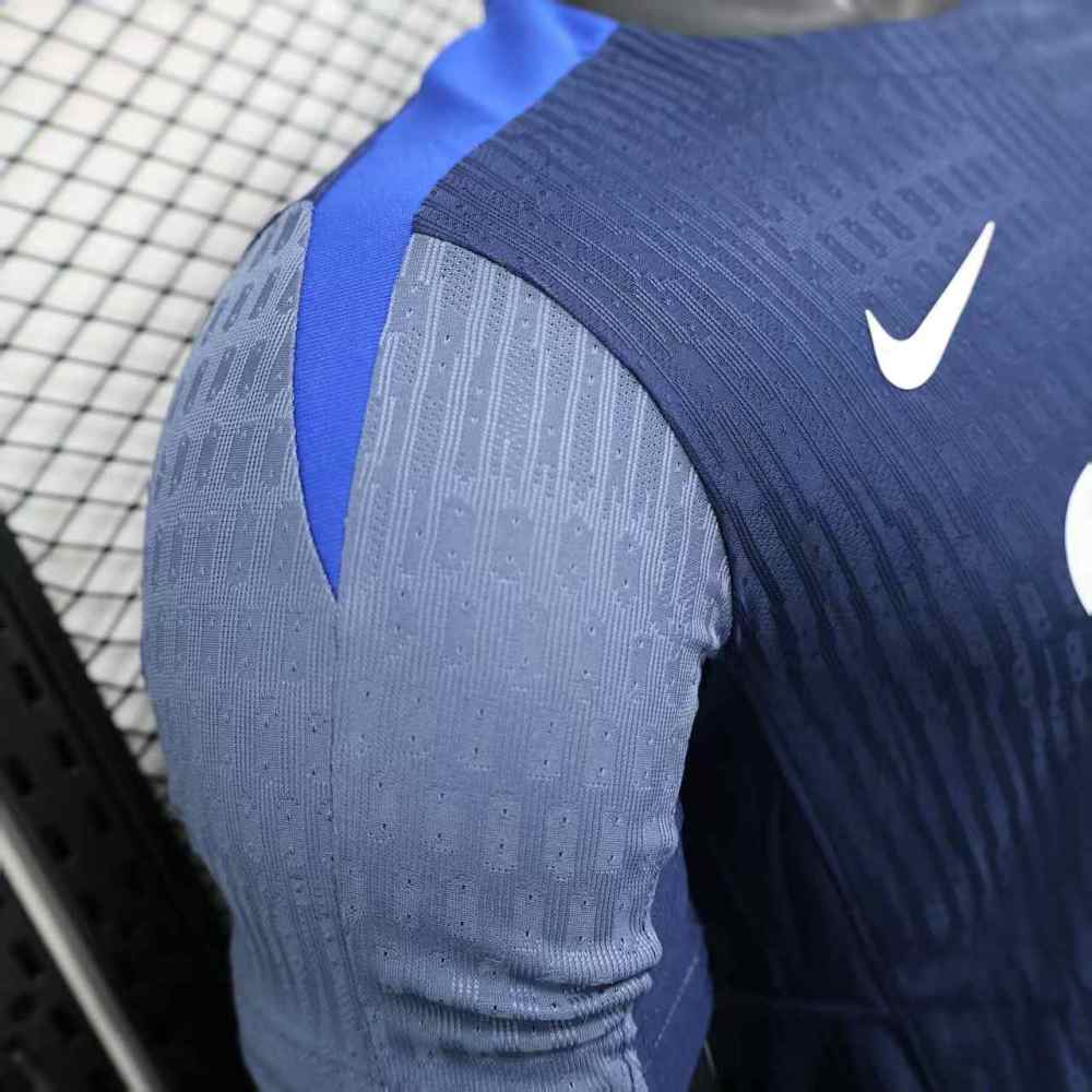 2025/26 PSG Training Jersey Player Version