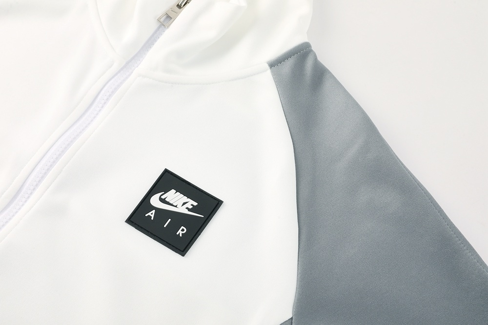 2025/26 Nike White Jacket Set