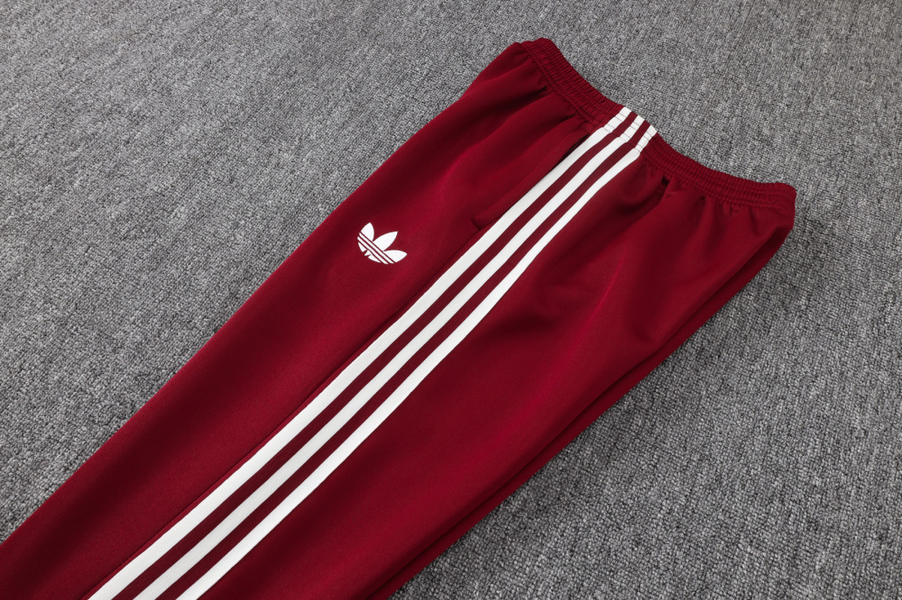 2026/27 Spain Training Jacket Set