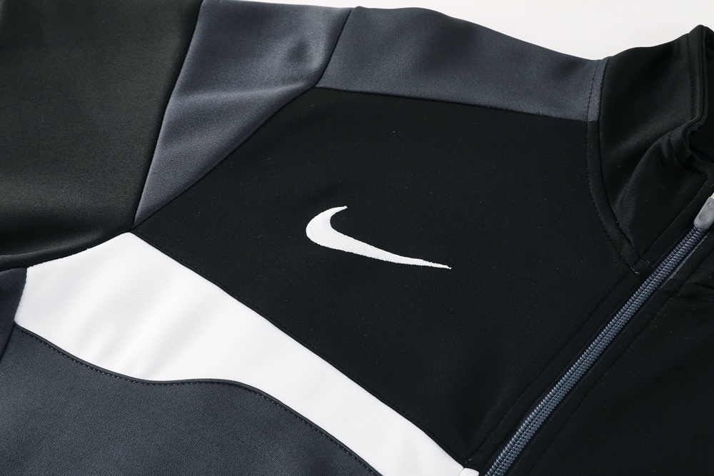 2025/26 Nike Grey Jacket Set