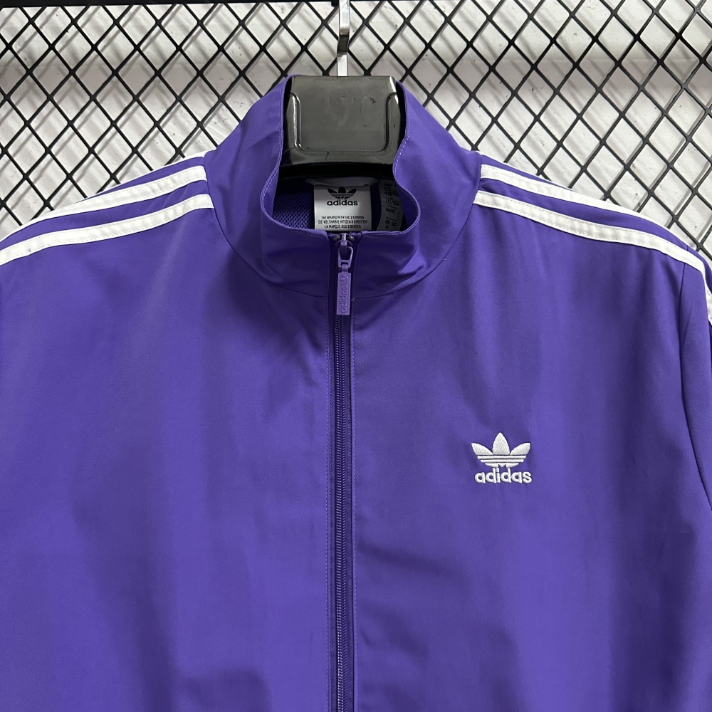 2025/26 Windbreaker