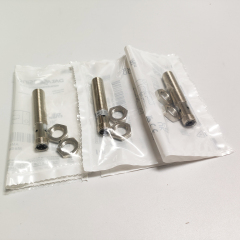 Micro Detectors Inductive sensor AM1/AP-1H