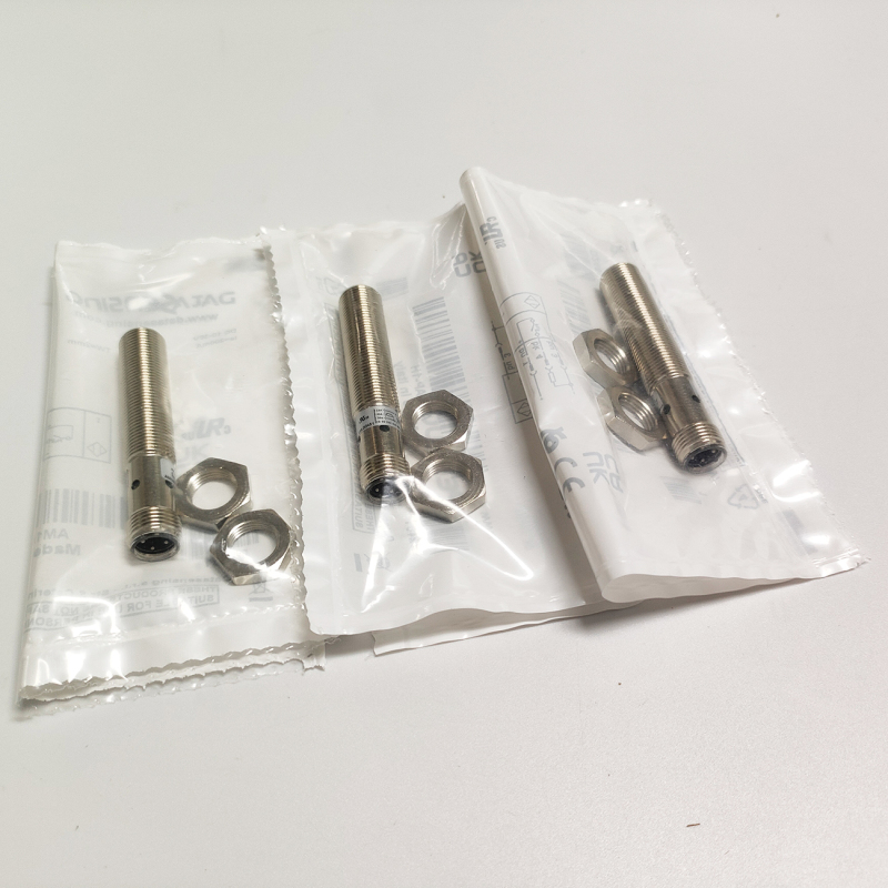 Micro Detectors Inductive sensor AM1/AP-1H