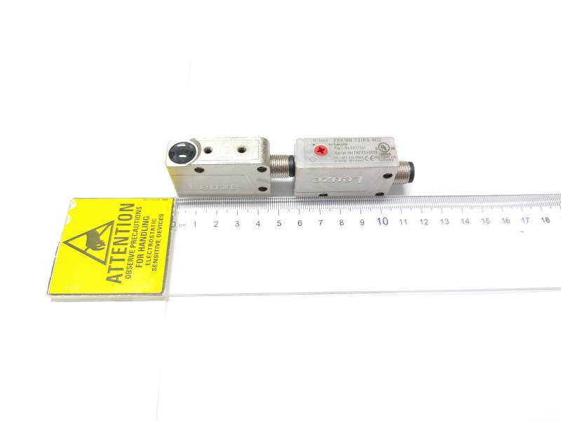 Leuze Polarized retro-reflective photoelectric sensor PRK18B.T2/PX-M12