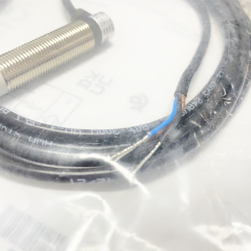 Micro Detectors Inductive sensor AM1/AN-2C