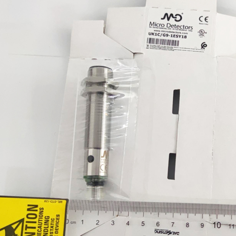 Micro Detectors Cylindrical Ultrasonic Sensors UK1C/G9-1ESY18