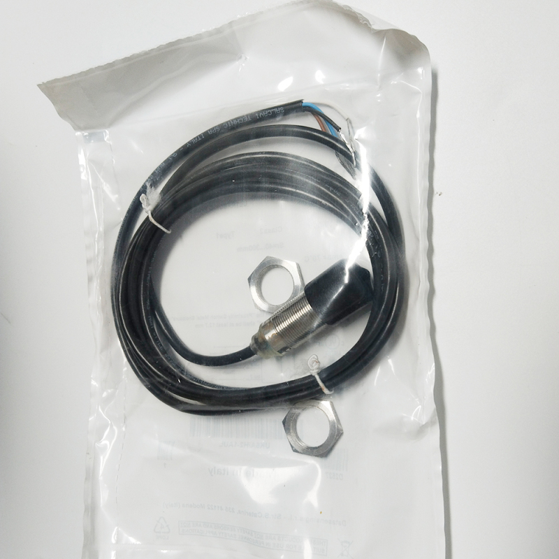 Datalogic  Cylindrical sensors UK6A/H2-1AUL