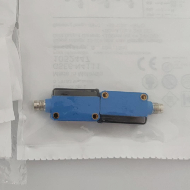 SICK Photoelectric sensors GSE6-N4111