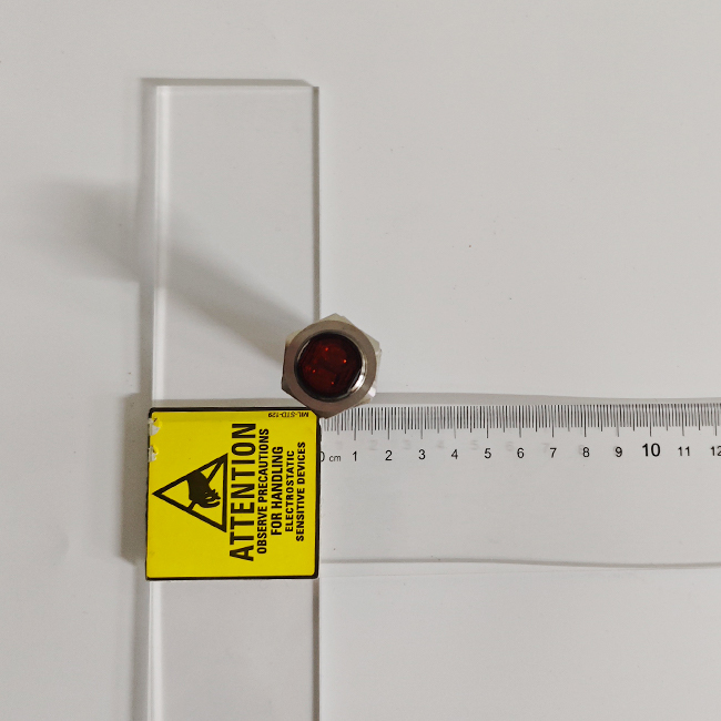 Leuze Throughbeam photoelectric sensor receiver LE328/4P-M12