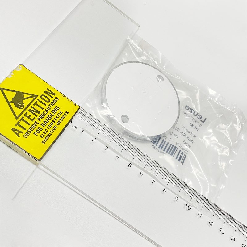 In Stock ! Leuze Reflector TK 60
