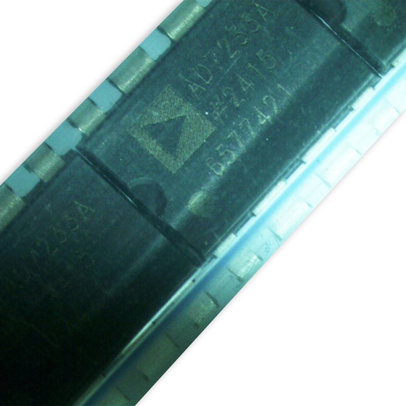 Analog Devices Digital to Analog Converters - DAC AD7233ANZ