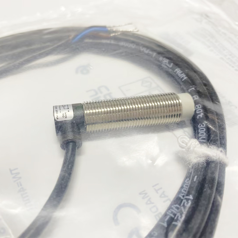 Micro Detectors Inductive sensor AM1/AN-2C