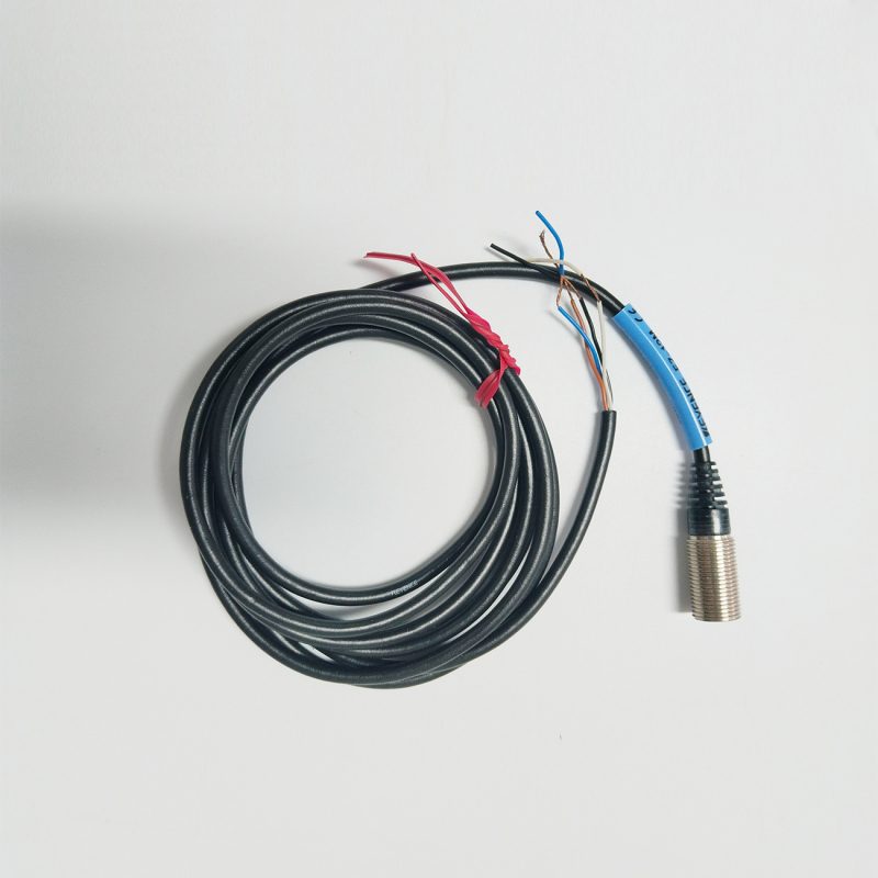 KEYENCE EZ-12M