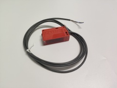 In Stock ! Leuze Single light beam safety device transmitter SLS46C-40.K28